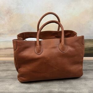 Mark & Graham Elisabetta Slouch Sauvage Leather Handbag Purse Hazelnut Read